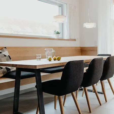 Strandweiss & Strandgrau *