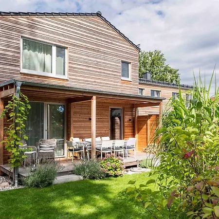 Holiday home Strandweiss & Strandgrau Zinnowitz