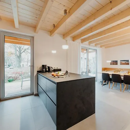 Strandweiss & Strandgrau Semesterbostad *