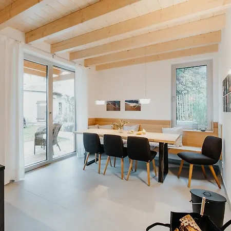 Holiday home Strandweiss & Strandgrau *